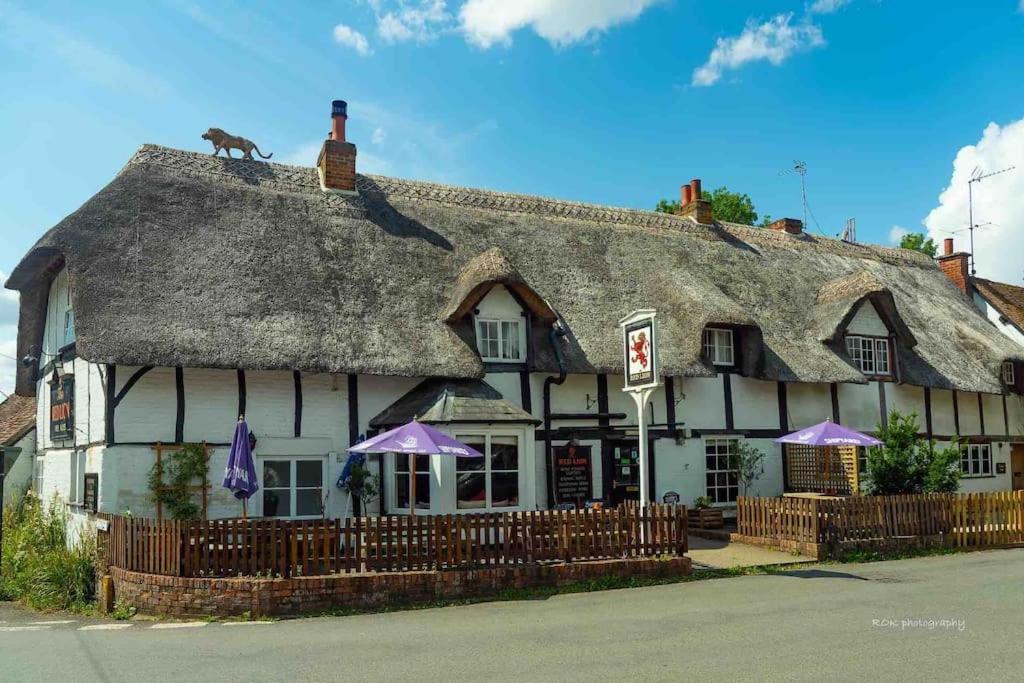 Oxfordshire Country * Wallingford