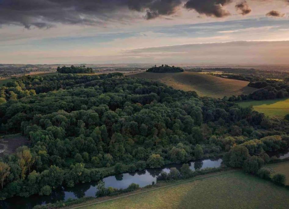 Oxfordshire Country *